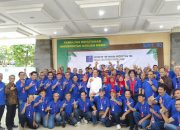 Tak Pakai Seragam, Jokowi Tampil Beda Dari Peserta Reuni UGM Lainnya