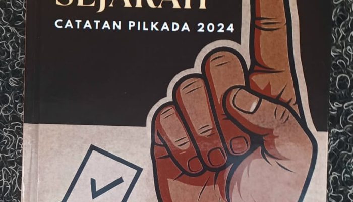 Ketua KPU Tebing Tinggi Terbitkan Buku Catatan Pilkada 2024, Direktur EDS Beri Apresiasi