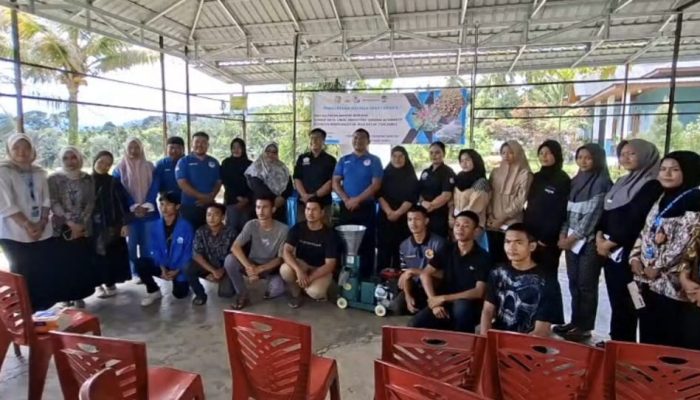 Dosen STPK Matauli Gelar Pelatihan Inovasi Pakan Mandiri Berbasis Sumber Daya Lokal di Tapteng