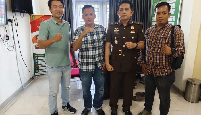 Hari Pertama Bertugas, Kasi Intel Kejari Sergai Terima Kunjungan Forwaka