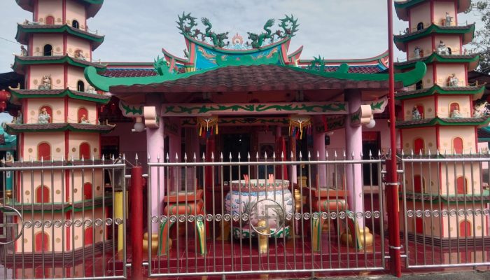 Jejak Dinasti Qing  Tercatat di Prasasti Kelenteng Guang Fu Gong Pantai Cermin